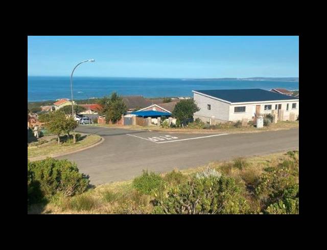 LAND FOR SALE IN DANA BAY
